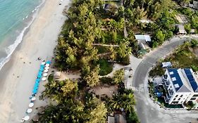 Santa Sea Villa